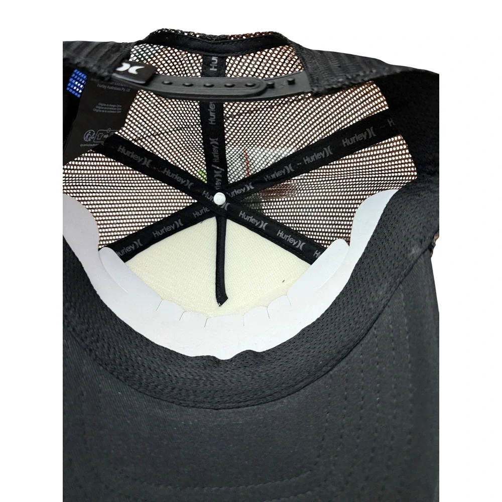Hurley x Travis Barker Flame Logo Trucker Hat Black White‎ HIHM0408 Snapback Cap